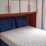 In 40761 * ايراكليا ماري