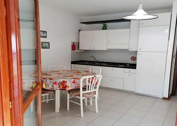 In 40761 * ايراكليا ماري