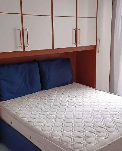 In 40761 * ايراكليا ماري